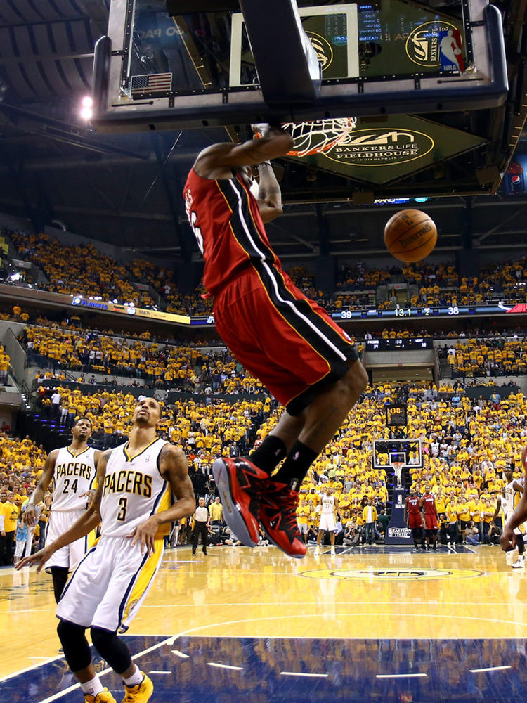 LeBron James in the Nike LeBron X Elite (photo by Ronald Martinez/Getty Images via Zimbio)