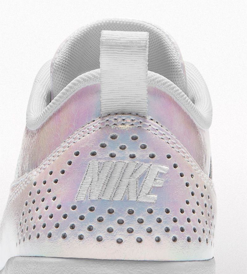 NIKEiD Iridescent Collection