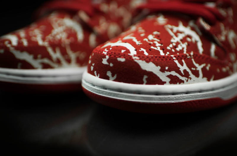 Nike SB Dunk High Raw Meat