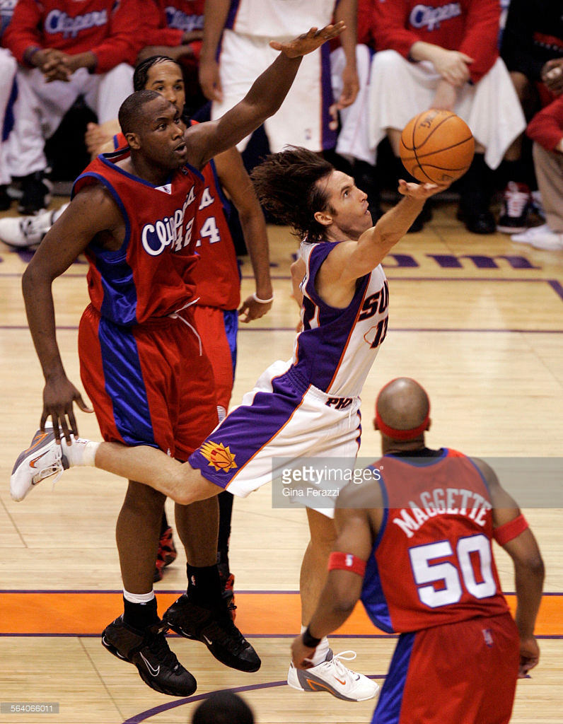 Steve Nash in the Nike Air Uptempo Motion (photo by Gina Ferazzi/Los Angeles Times via Getty Images)