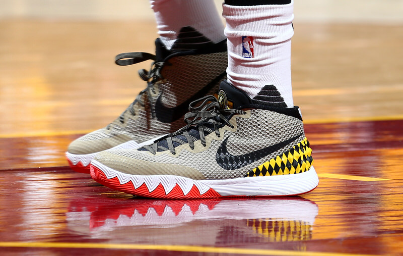 CLEVELAND, OH - MAY 25: The sneakers of Mo Williams #52 of the Cleveland Cavaliers during the game against the Toronto Raptors in Game Five of the Eastern Conference Finals during the 2016 NBA Playoffs on May 25, 2016 at Quicken Loans Arena in Cleveland, Ohio. NOTE TO USER: User expressly acknowledges and agrees that, by downloading and or using this Photograph, user is consenting to the terms and conditions of the Getty Images License Agreement. Mandatory Copyright Notice: Copyright 2016 NBAE (Photo by Nathaniel S. Butler/NBAE via Getty Images)