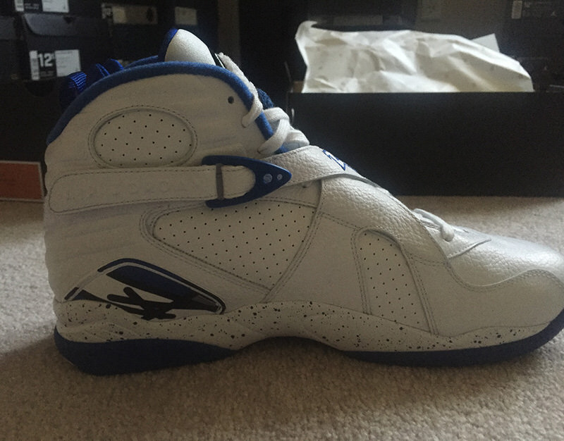 Air Jordan 8 OVO Kentucky PE