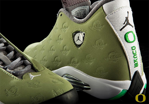 Air Jordan 14 "Oregon" Track & Field PE