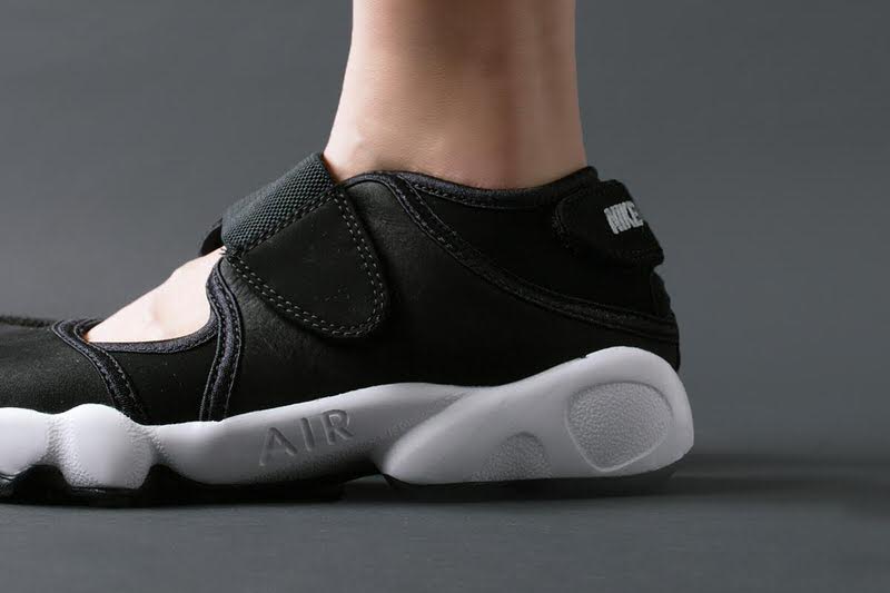 Nike Air Rift Black