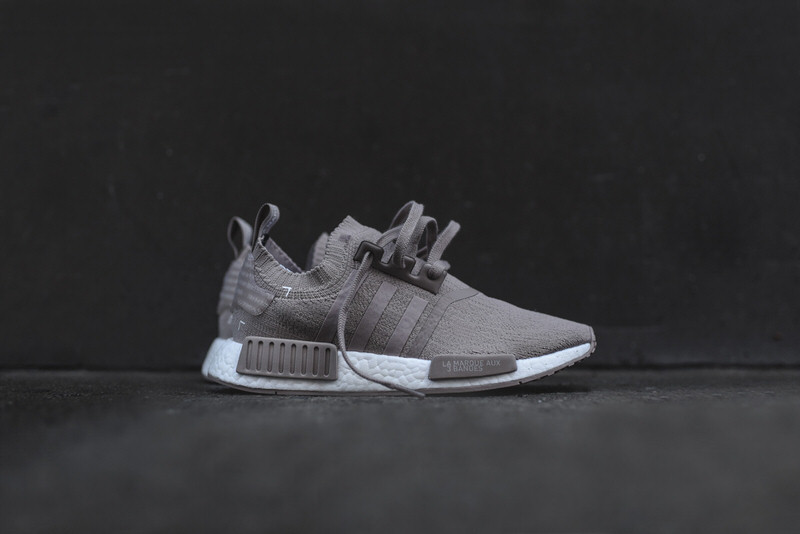 adidas NMD R1 PK