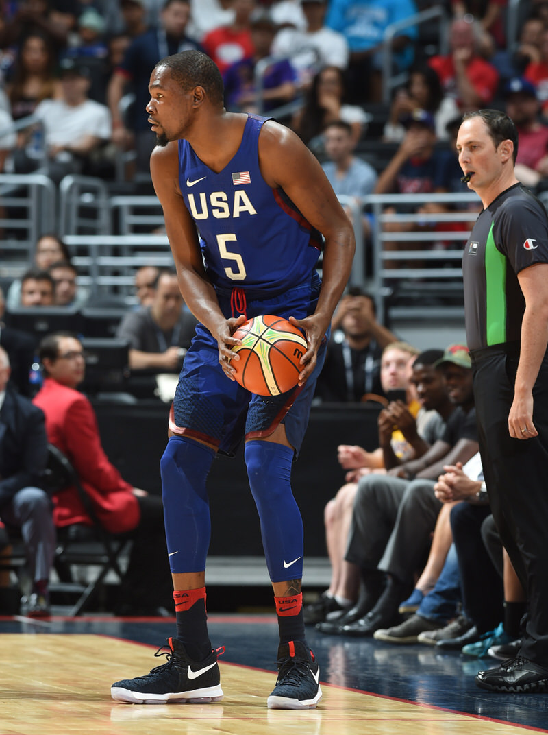 LOS ANGELES, CA - JULY 24: Kevin Durant #5 of the USA Basketball Men's National Team handles the ball against China at the Staples Center in Los Angeles, California. NOTE TO USER: User expressly acknowledges and agrees that, by downloading and or using this Photograph, user is consenting to the terms and conditions of the Getty Images License Agreement. Mandatory Copyright Notice: Copyright 2016 NBAE (Photo by Andrew D. Bernstein/NBAE via Getty Images)