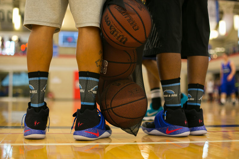 Nike Kyrie 2 iDs