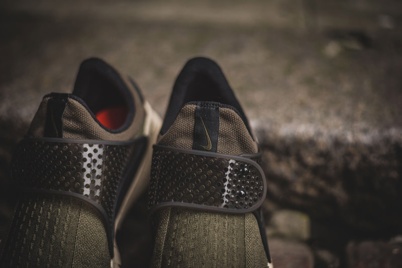 Nike Sock Dart Cargo Khaki