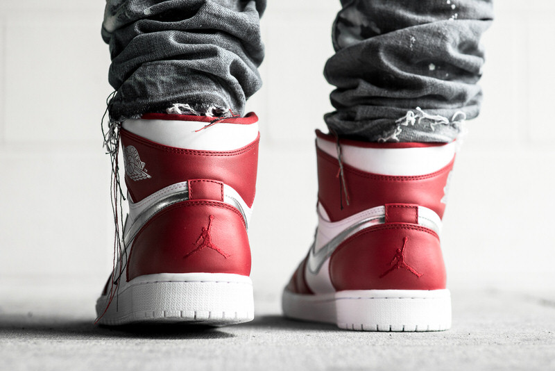 Air Jordan 1 High Gym Red/Metallic Silver