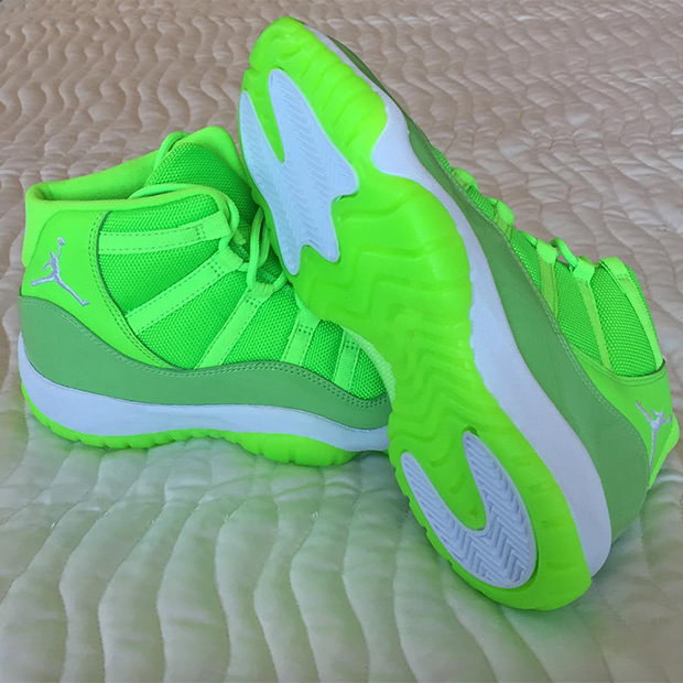 Air Jordan 11 Neon Green PE