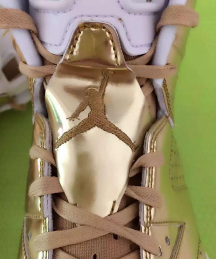 Air Jordan 6 Pinnacle "Gold"