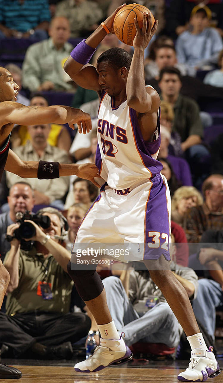 amare-stoudemire-nike-shox-stunner