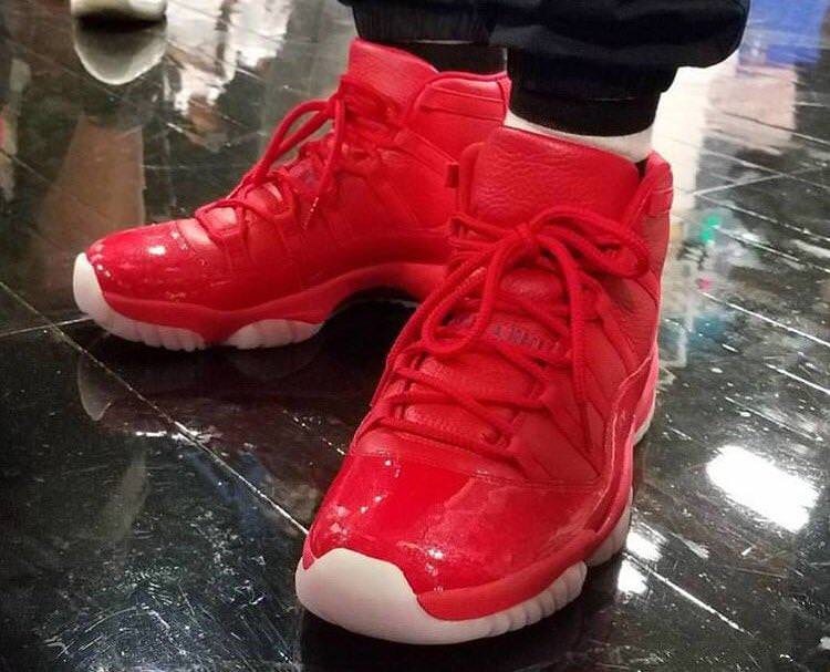 Air Jordan 11 Clippers PE