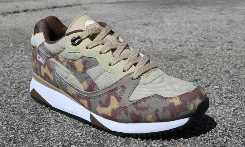 Diadora V.7000 "Bright Camo"