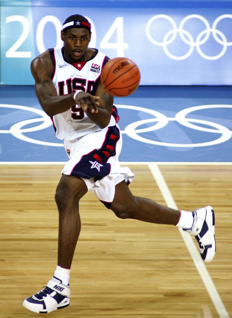 Bron 2 USA 2004 LeBron II