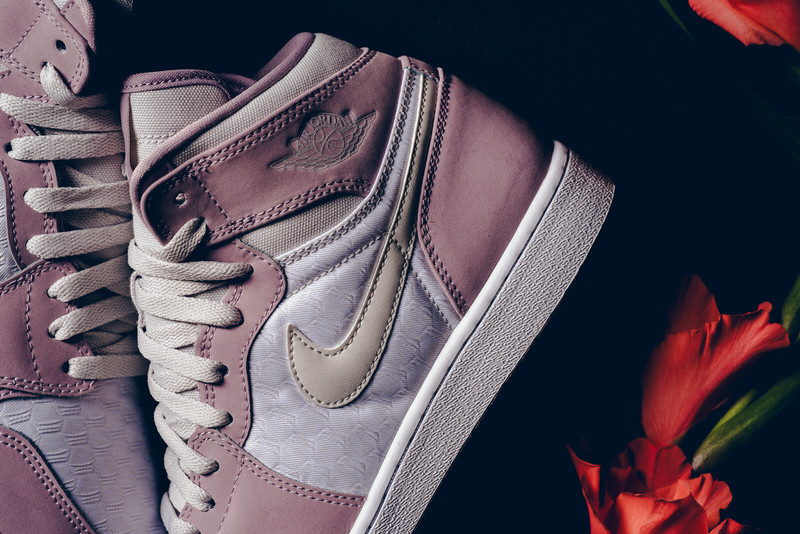 Air Jordan 1 High Heiress