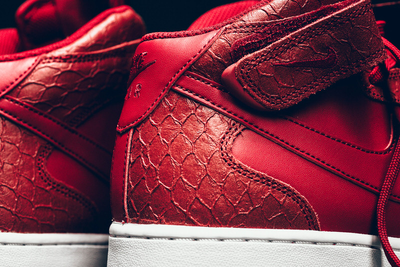 Nike Air Force 1 Mid Red Python