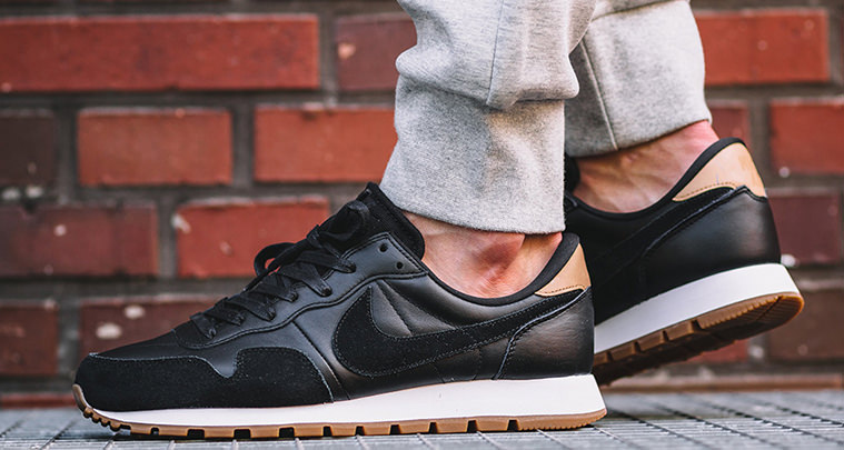 Nike Air Pegasus 83 Black/Vachetta Tan