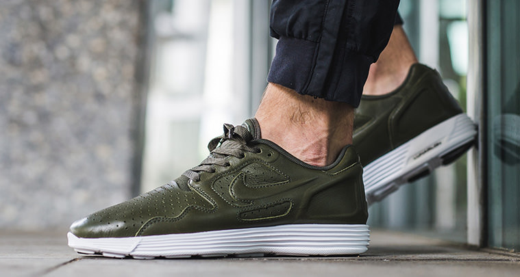 Nike Lunar Flow Laser Cargo Khaki