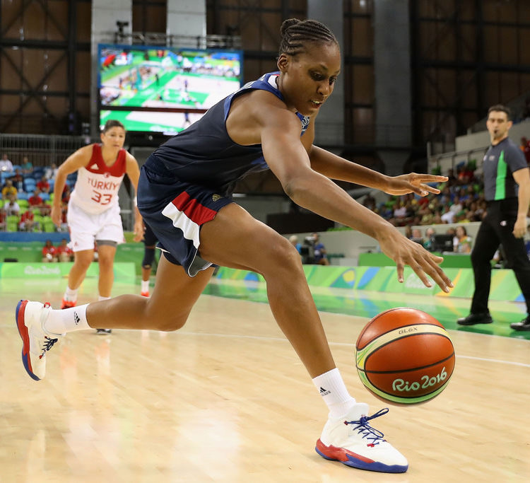 Sandrine Gruda Basketball+Olympics+Day+1+XWl8tcmzXH5x