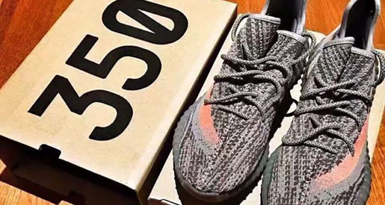 adidas Yeezy Boost 350 V2