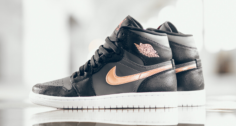 Air Jordan 1 High "Bronze"