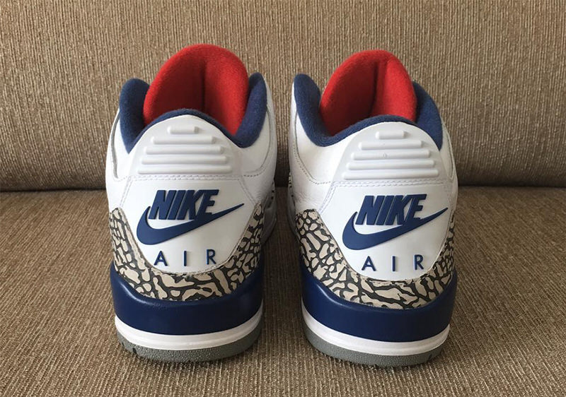 Air Jordan 3 True Blue