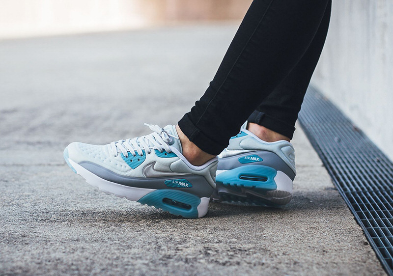 Nike Air Max 90 Ultra SE Ice Blue