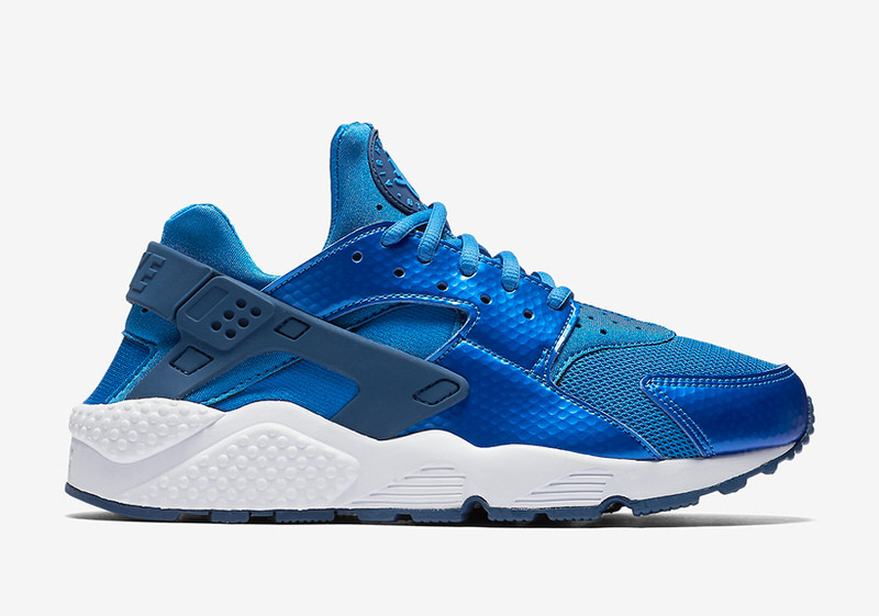 Nike Air Huarache Metallic Blue