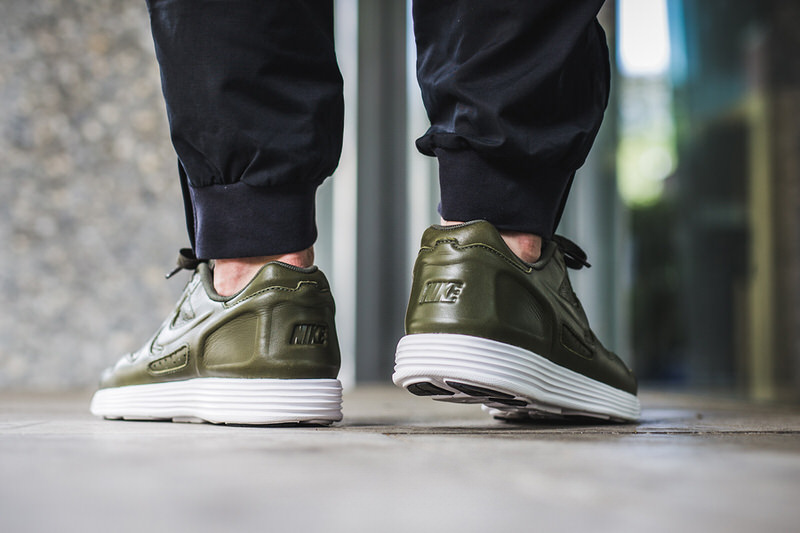 Nike Lunar Flow Laser Cargo Khaki