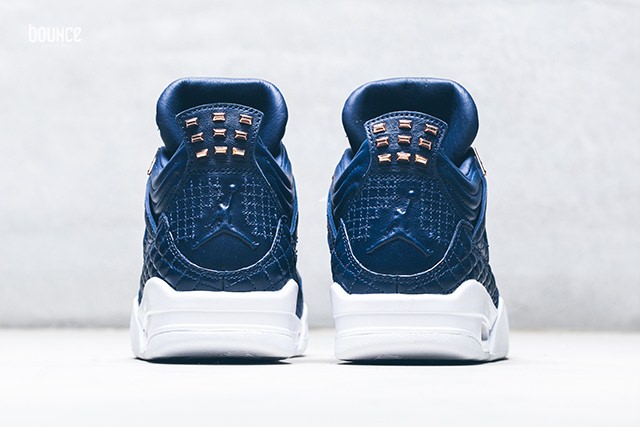 Air Jordan 4 PRM Obsidian