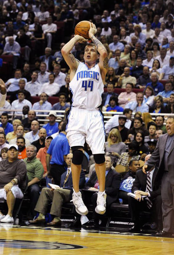 ORLANDO, FL - NOVEMBER 11: Jason Williams #44 of the Orlando Magic shoots against the Cleveland Cavaliers during the game on November 11, 2009 at Amway Arena in Orlando, Florida. NOTE TO USER: User expressly acknowledges and agrees that, by downloading and/or using this Photograph, user is consenting to the terms and conditions of the Getty Images License Agreement. (Photo by Sam Greenwood/Getty Images)