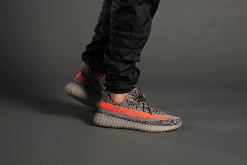 adidas Yeezy Boost 350 V2