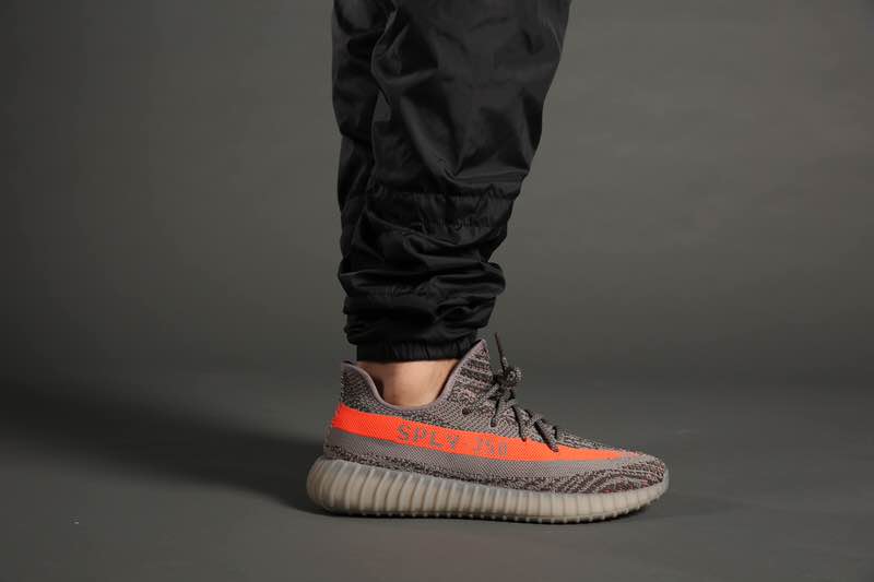 adidas Yeezy Boost 350 V2