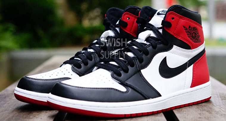 Air Jordan 1 High Black Toe