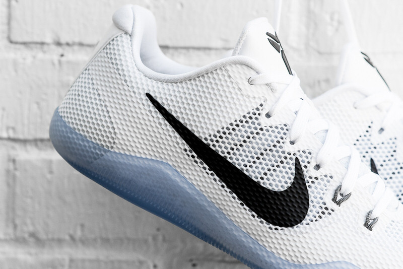 Nike Kobe 11 White/Black