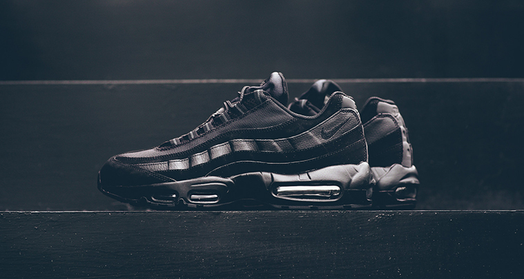 Nike Air Max 95 Triple Black