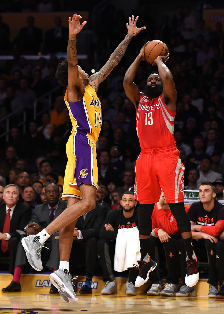 10_26-houstonrocketsvlosangeleslakersqn1l8yllzsnx