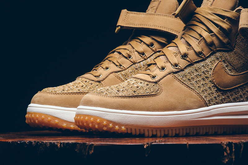 Nike Lunar Force 1 Flyknit Workboot Golden Beige 