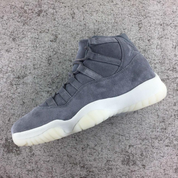 Air Jordan 11 Suede