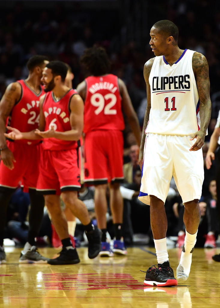 Jamal Crawford loses his adidas Crazylight Boost 2016 Low PE