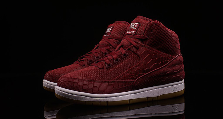 Nike Air Python Team Red