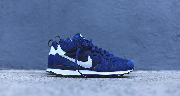 Nike Internationalist Mid Navy/White