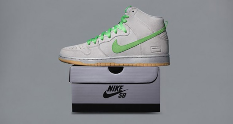 Nike SB Dunk High Silver Box