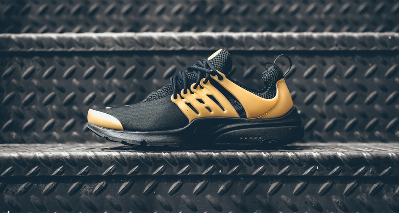 Nike Air Presto Essential Black Gold