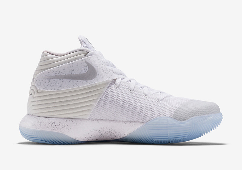 Nike Kyrie 2 White/Metallic Silver