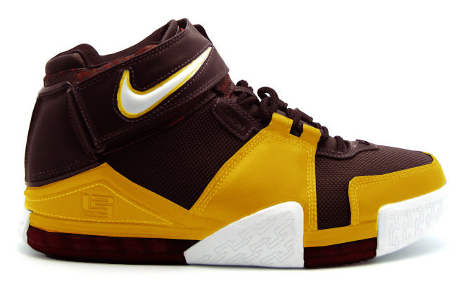 Nike Zoom LeBron II