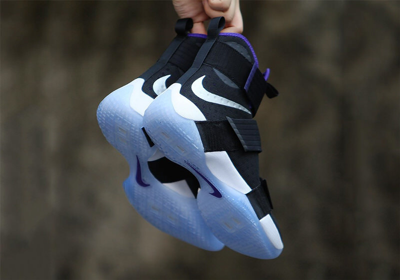 Nike LeBron Solider 10 Kings 