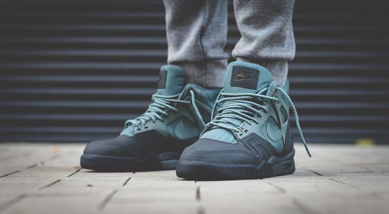 Nike Air Tech Challenge II SE "Hasta"