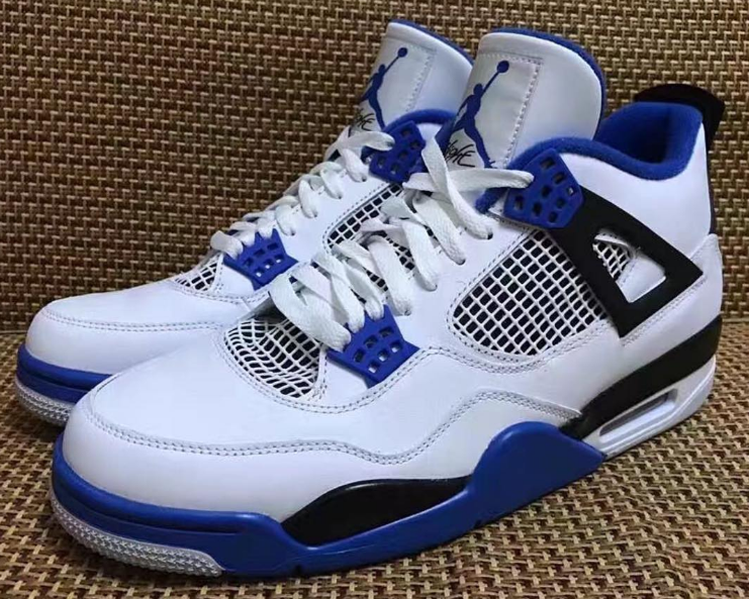 Air Jordan 4 "Motorsports" 2017